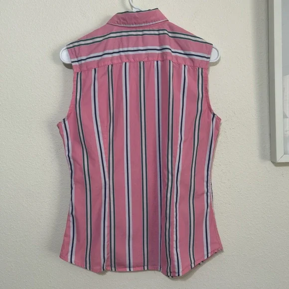 Robert Graham Pink Striped Sleeveless Button Down Shirt Size 6 - Picture 6 of 8